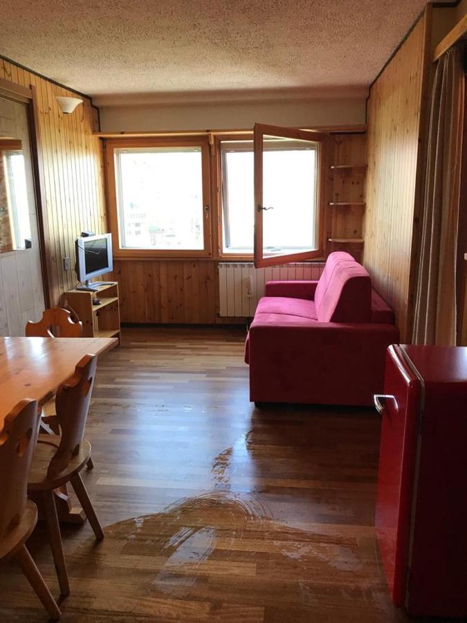 Finestra Sull'Adamello Apartment Passo del Tonale Luaran gambar