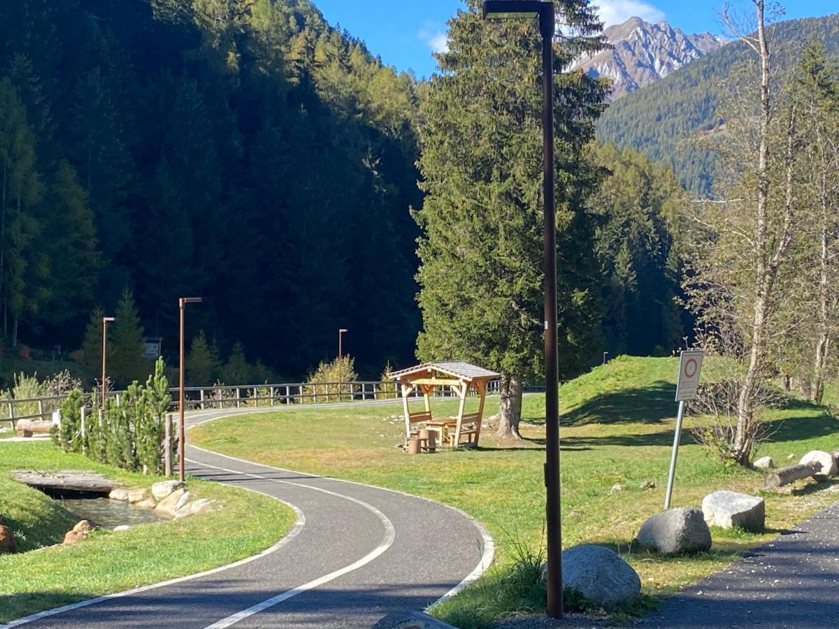 Finestra Sull'Adamello Apartment Passo del Tonale Luaran gambar