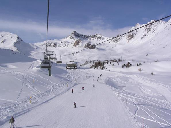 Finestra Sull'Adamello Apartment Passo del Tonale Luaran gambar