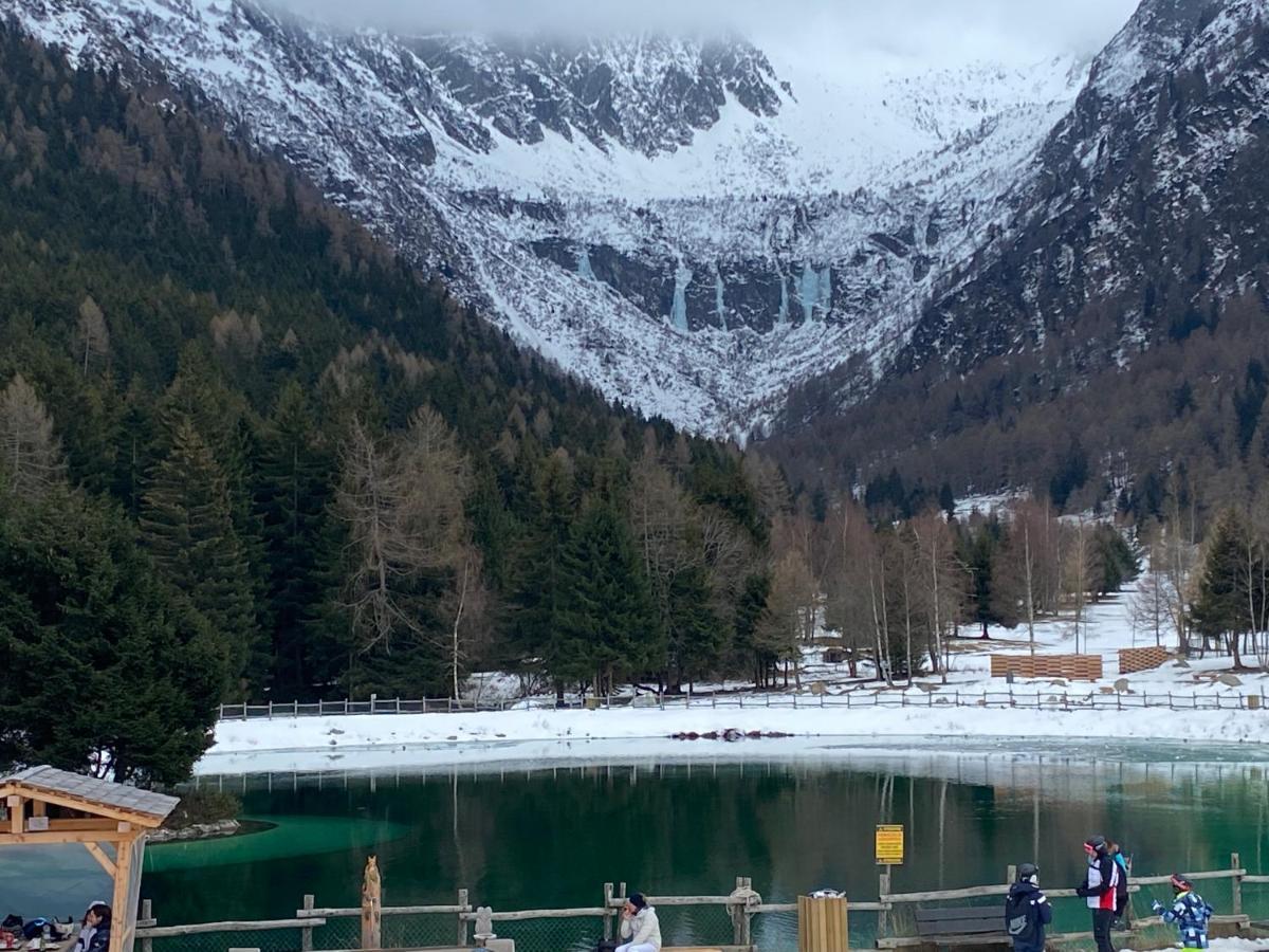 Finestra Sull'Adamello Apartment Passo del Tonale Luaran gambar