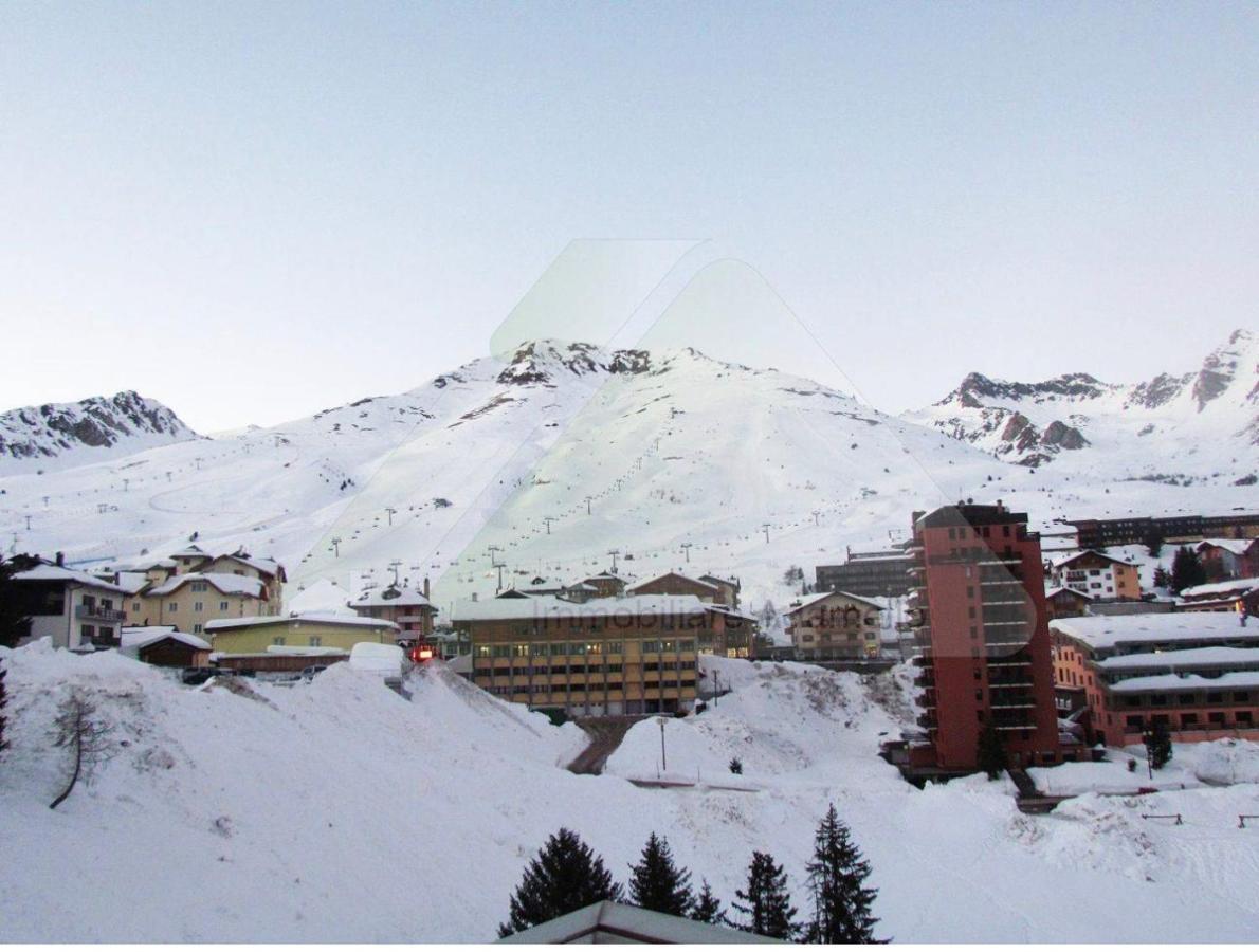 Finestra Sull'Adamello Apartment Passo del Tonale Luaran gambar